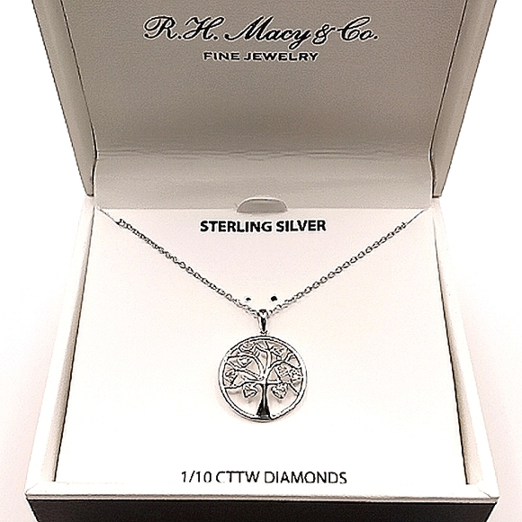 Womens R.H. Macy & Co. Diamond Family Tree Pendant And Necklace With Heart Leafs - Picture 1 of 2